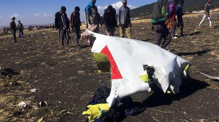 Wrackteile der abgestürzten Boeing 737 in Äthiopien 