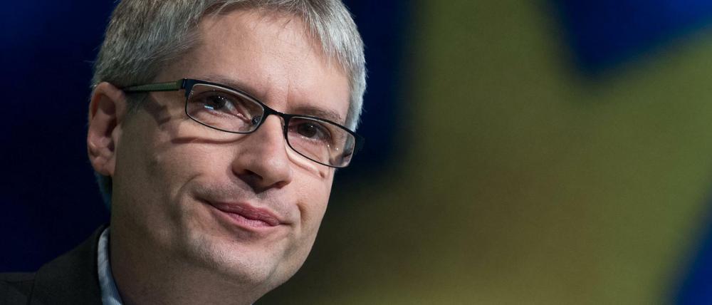 Der Grünen-Abgeordnete Sven Giegold bezeichnet AKKs Forderung nach einer stärkeren Rolle der Nationalstaaten in Europa als "schweren Fehler".