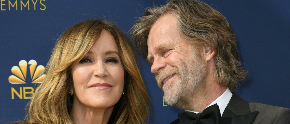 Schauspieler William H. Macy mit seiner Frau Felicity Huffman, Star der Serie "Desperate Housewives". Huffman ist im Collegezulassungsskandal wegen Bestechung angeklagt.