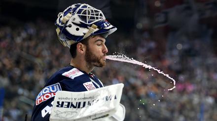 Weitermachen. Kevin Poulin und die Eisbären stehen vor einem enorm wichtigen zweiten Spiel gegen München.
