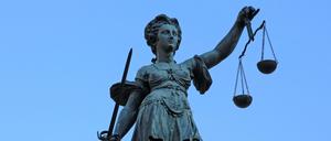 Die Anwalts- und Gerichtskosten hätte eigentlich der Angreifer zahlen sollen.