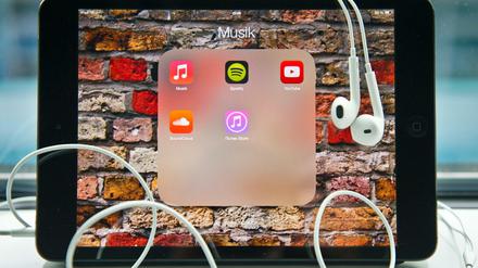 Spotify hat genug: Der Streamingdienst will seine Abo-Erlöse nicht mehr mit Apple teilen.