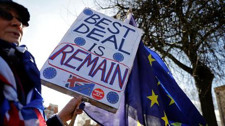Eine Anti-Brexit-Demonstration vor dem britischen Parlament.