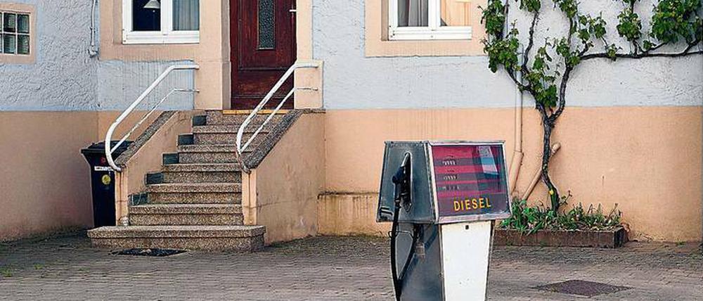 Tanken ohne Grenzen. In Luxemburg ist Benzin billiger, weshalb viele Anwohner der Nachbarländer zum Tanken nach Schengen kommen.