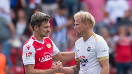 Michael Parensen (links) feierte vor Kurzem sein zehnjähriges Jubiläum beim 1. FC Union. 