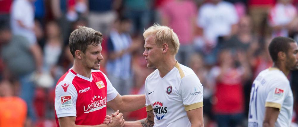 Michael Parensen (links) feierte vor Kurzem sein zehnjähriges Jubiläum beim 1. FC Union. 