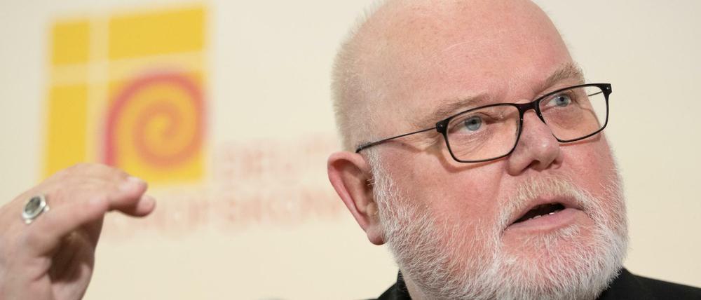 Kardinal Reinhard Marx, Vorsitzender der Deutschen Bischofskonferenz, hat die Einführung einer Frauenquote für Leitungsfunktionen in der Kirche verkündet.