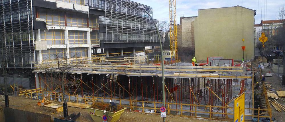 Derzeit noch eine Baustelle: Sony Music wird in das ehemalige Gebäude der Commerzbank in der Potsdamer Straße einziehen.