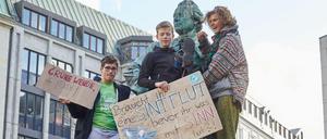 Klimaaktivisten am Gänsemarkt in Hamburg