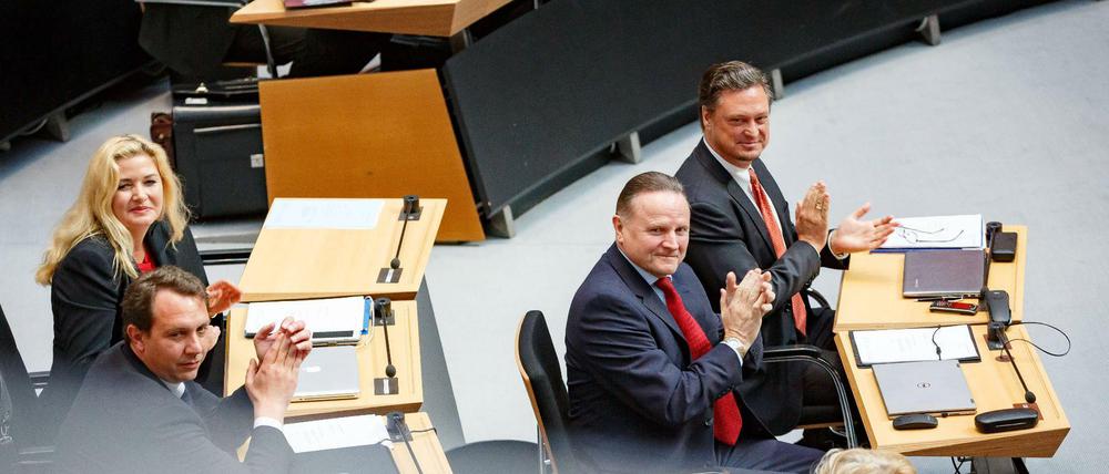Will sich in Zukunft an einer Regierung auf Landesebene beteiligen: die Berliner AfD-Fraktion im Abgeordnetenhaus.