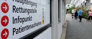 Vivantes-Auffahrt in Berlin-Neukölln.
