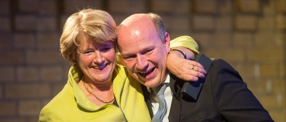 Beim Landesparteitag 2016 gaben sich Monika Grütters und Kai Wegner versöhnt.