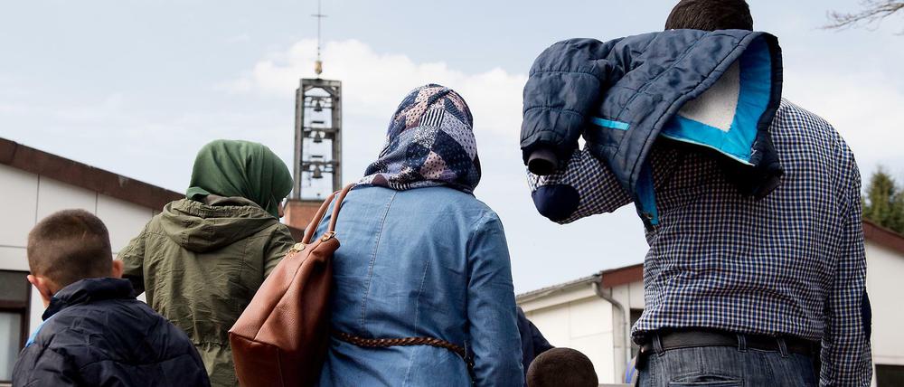Syrische Familie im Grenzdurchgangslager Friedland im Landkreis Göttingen.