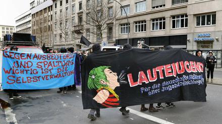 Anfang März demonstrierten Jugendliche für den Fortbestand der Potse und anderer selbstverwalteter Projekte. 