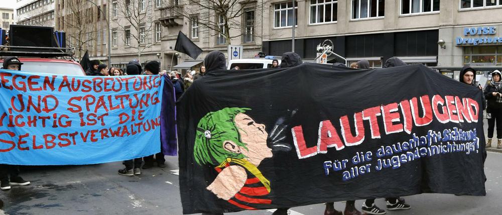 Anfang März demonstrierten Jugendliche für den Fortbestand der Potse und anderer selbstverwalteter Projekte. 