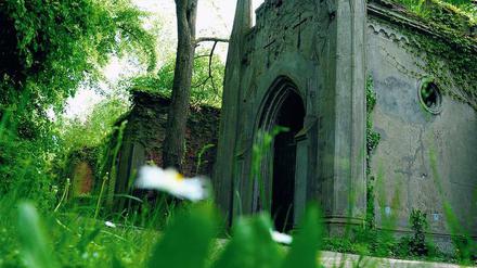Mausoleen auf dem Luisenstädtischen Friedhof in Berlin-Kreuzberg.