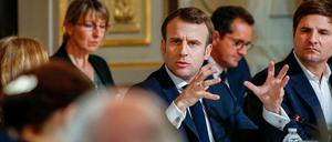Immer auf Sendung: Emmanuel Macron im Gespräch mit Intellektuellen.