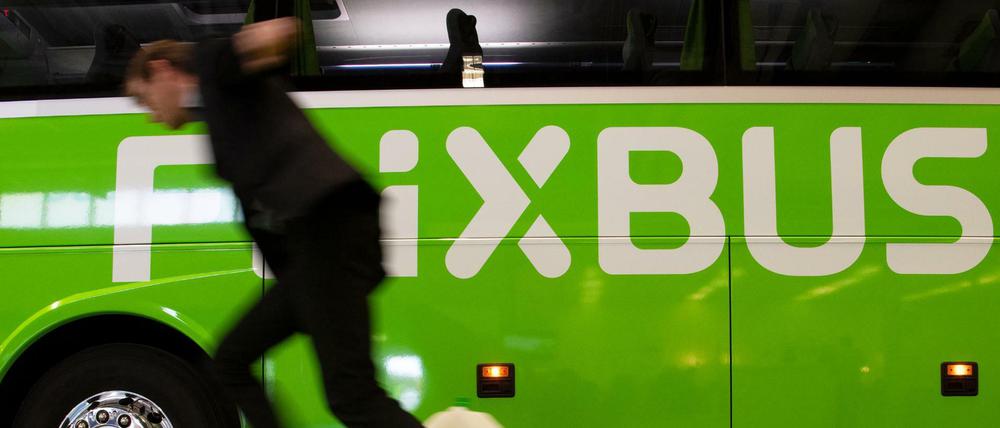 Der Flixbus fährt zum Busbahnhof, weiter geht es mit Uber.