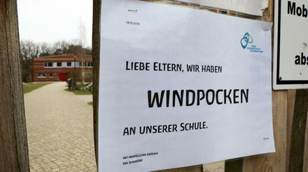 Am Donnerstag hatte das Gesundheitsamt vor Unterrichtsbeginn bei rund 240 Kindern die Impfbücher kontrolliert. 