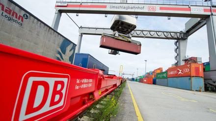 Damit die Wirtschaft läuft: Ein Umschlagterminal in Frankfurt am Main.