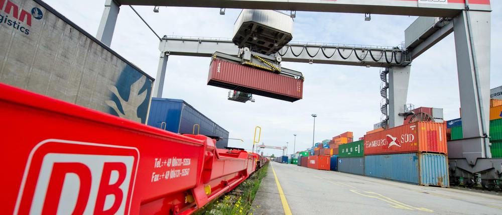 Damit die Wirtschaft läuft: Ein Umschlagterminal in Frankfurt am Main.