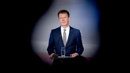 Spitzenverdiener: Bahn-Chef Richard Lutz kassierte 2018 rund 1,8 Millionen Euro.