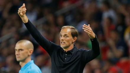 Im Modus: Thomas Tuchel gibt seinen Spielern in Paris Anweisungen.