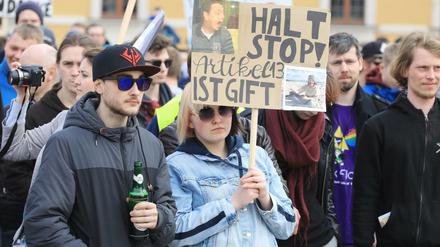 Jung und dagegen: Zu den europaweiten Anti-EU-Urheberrechtsreformdemos kamen viele junge Leute.