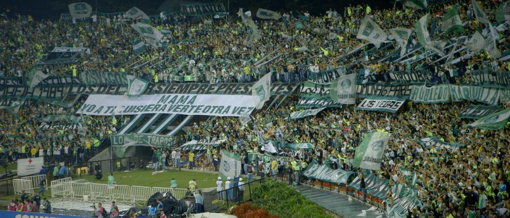 Die Fans von Chapecoense verloren ihre Fußballmannschaft auf tragische Art und Weise.