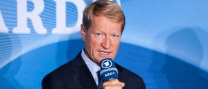 ARD wiederspricht ARD. Ulrich Wilhelm setzt sich für ein Miteinander von öffentlich-rechtlichem Rundfunk und Zeitungsverlagen ein. Die Kritik der Werbetochter "an der Qualität der Entscheidermedien" weist er zurück.