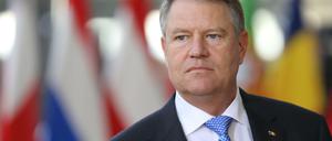 Rumäniens Präsident Klaus Werner Iohannis stellt sich gegen die Premierministerin.