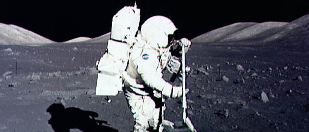 Ein Blick zurück: US-Astronaut Harrison bei der Apollo-17-Mission 1972 auf dem Mond
