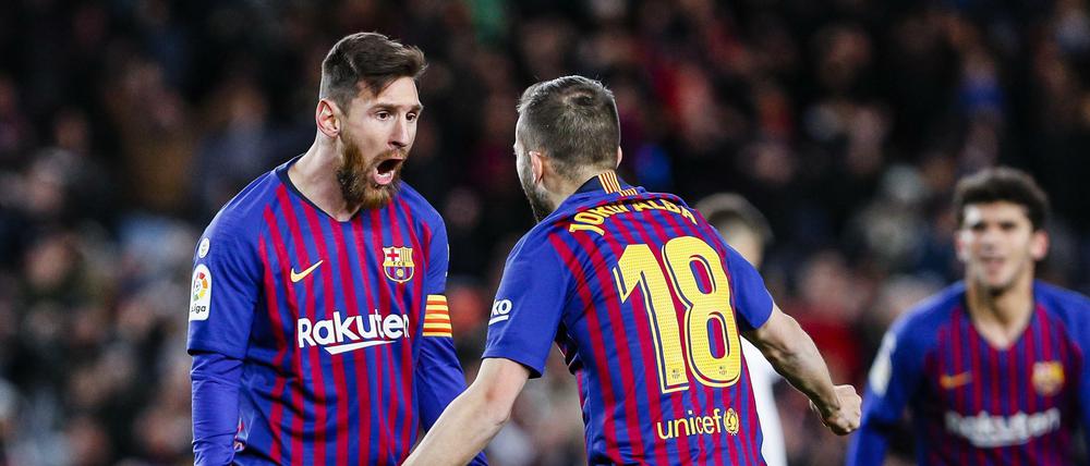 Der spanische Fußballverband will die Profis im Sommer schützen. 