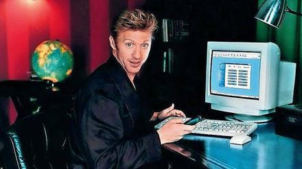 „Bin ich schon drin?“, staunte Boris Becker 1999 für AOL über den kinderleichten Zugang zum Internet. Heute landet immer mehr Werbung im Netz.