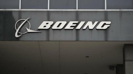 Der Schriftzug von Boeing am Hauptsitz in Chicago. 