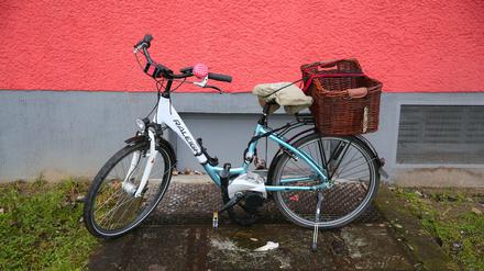 Eine Frage der Sicherheit. Wer ein E-Bike kauft, braucht gleich einen teuren Schloss, sonst greift die Versicherung nicht.