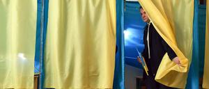 Präsidentenwahl in der Ukraine: Stimmabgabe in Kiew