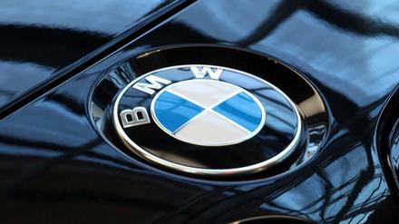 Das Logo der Automarke BMW.