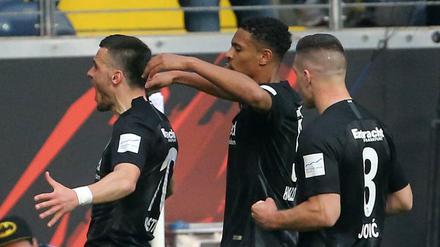 Frankfurts Filip Kostic (links) konnte zwei Tore bejubeln.
