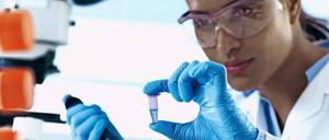 Einmalige Mischung. 300 Medizintechnikbetriebe, 230 Biotech-Firmen und 30 Pharmaunternehmen haben ihr Hauptquartier in der Region. 