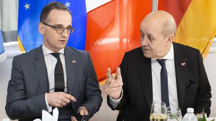 Bundesaußenminister Heiko Maas, SPD, und der Außenminister von Frankreich, Jean-Yves Le Drian, nehmen am einem Austausch über die Allianz für den Multilateralismus teil. 