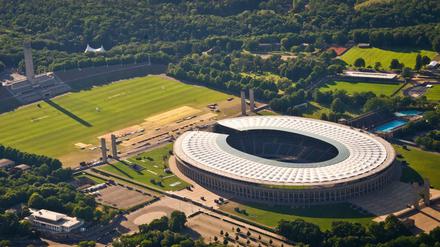Platz für ein zweites Stadion? Die Luftaufnahme zeigt das Olympiagelände.