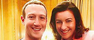 Digitalstaatsministerin Bär und Facebook-Chef Zuckerberg am Montag in Berlin.
