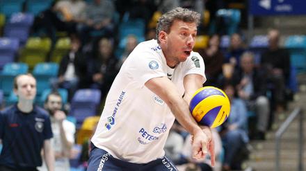 Sicher am Ball. Björn Andrae ist Dürens Stabilisator. 