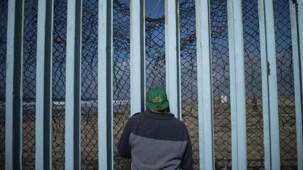 Blick auf die andere Seite: Grenzzaum zwischen Mexiko und den USA 