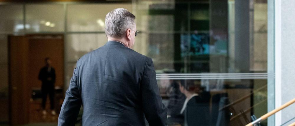 Abgang nach dem Rücktritt: Reinhard Grindel 