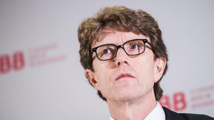 Hat eine Kiste Wein gewettet, dass der BER pünktlich eröffnet: FBB-Chef Engelbert Lütke Daldrup.