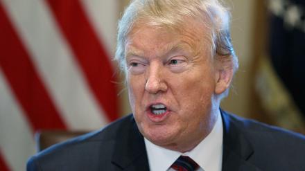 Die Affäreum US-Präsident Donald Trump schwelt weiter.