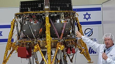 Israels Raumsonde «Beresheet» hat auf dem Weg zum Mond ein entscheidendes Manöver gemeistert. Das teilte Israel Aerospace Industries (IAI) in der Nacht zu Freitag mit.