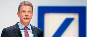 Bekommt er die Fusion mit der Commerzbank hin? Christian Sewing, Chef der Deutschen Bank. 